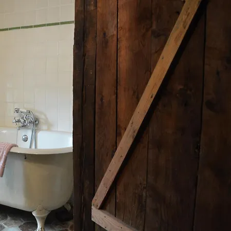 In Thurageau With Private Pool, Cleaning Included 度假居 *