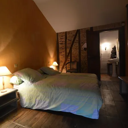 In Thurageau With Private Pool, Cleaning Included 度假居