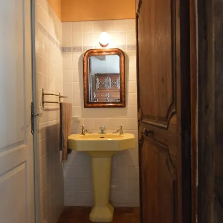 In Thurageau With Private Pool, Cleaning Included 度假居