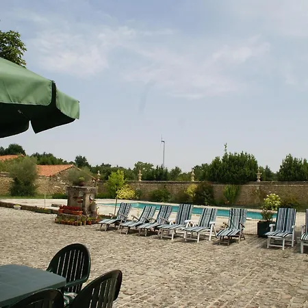 In Thurageau With Private Pool, Cleaning Included * Lencloître