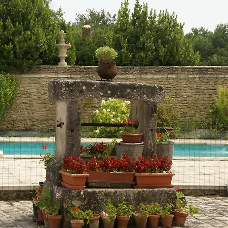 In Thurageau With Private Pool, Cleaning Included 度假居 Lencloître